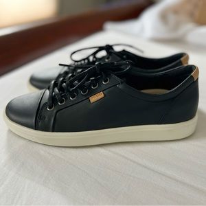 Ecco Women’s Soft 7 Sneaker